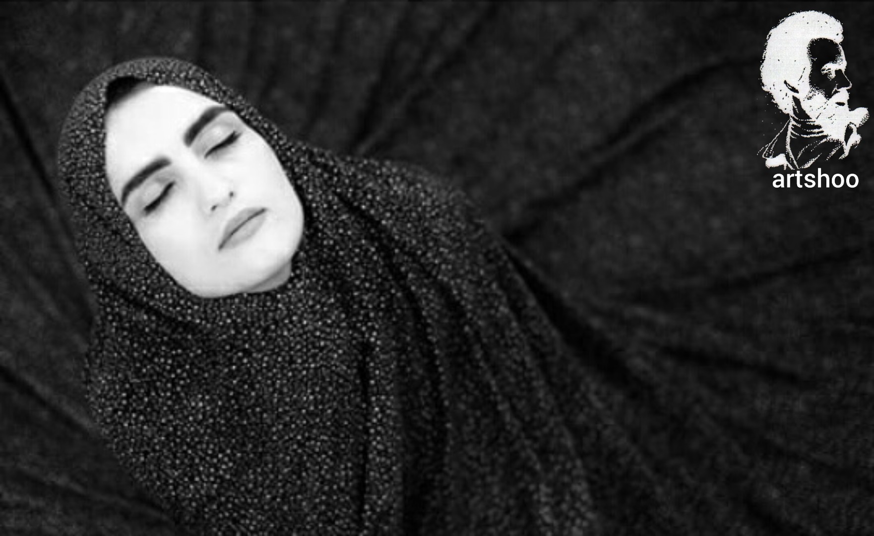 مدل سیاه قلم اورژینال